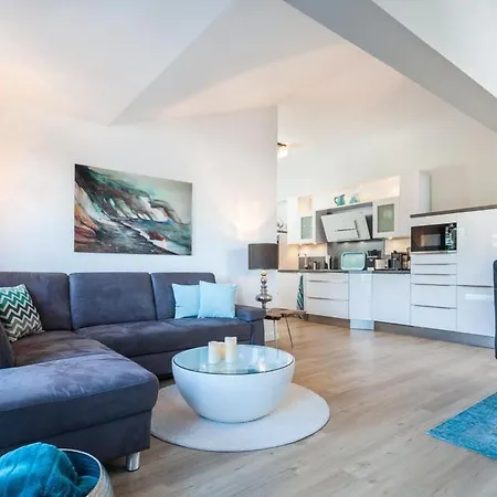 Strandgut By Interhome